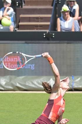 25 06 2023, xbrx, tennis Bad Homburg Open WTA 250, emspor, v l Cornet, Alize FRA , plays the ball Bad Homburg