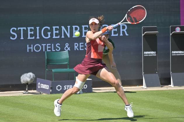 25 06 2023, xbrx, tennis Bad Homburg Open WTA 250, emspor, v l Cornet, Alize FRA , plays the ball Bad Homburg