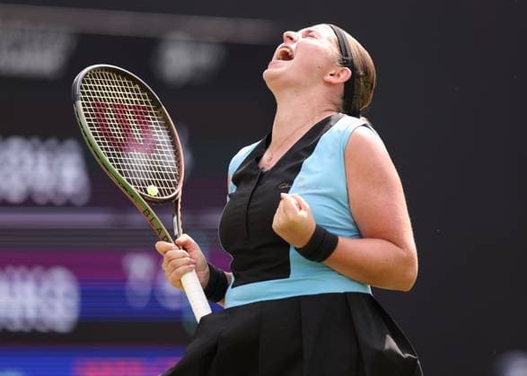 Mandatory Credit: Photo by Ryan Browne Shutterstock (13977110x) Jelena Ostapenko of Latvia celebrates winning the Rothesay Classic Trophy. Rothesay Classic, Day Seven, Tennis, Edgbaston Priory Club, Birmingham, UK - 25 Jun 2023 Rothesay Classic, Day Seven, Tennis, Edgbaston Priory Club, Birmingham, UK - 25 Jun 2023  Copyright: xRyanxBrowne Shutterstockx 13977110x