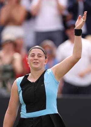 Mandatory Credit: Photo by Ryan Browne Shutterstock (13977110y) Jelena Ostapenko of Latvia celebrates winning the Rothesay Classic Trophy. Rothesay Classic, Day Seven, Tennis, Edgbaston Priory Club, Birmingham, UK - 25 Jun 2023 Rothesay Classic, Day Seven, Tennis, Edgbaston Priory Club, Birmingham, UK - 25 Jun 2023  Copyright: xRyanxBrowne Shutterstockx 13977110y