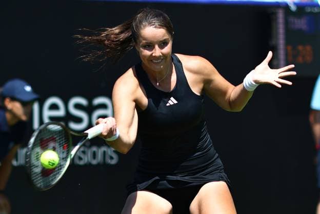 25th June 2023; Devonshire Park, Eastbourne, East Sussex, England: Rothesay International Eastbourne, Qualifying Round 2; Jodie Burrage (GBR) plays a forehand against Jasmine Paolini (ITA) in the Qualifying Round 2 match  ActionPlus12523895 HongboxChen
