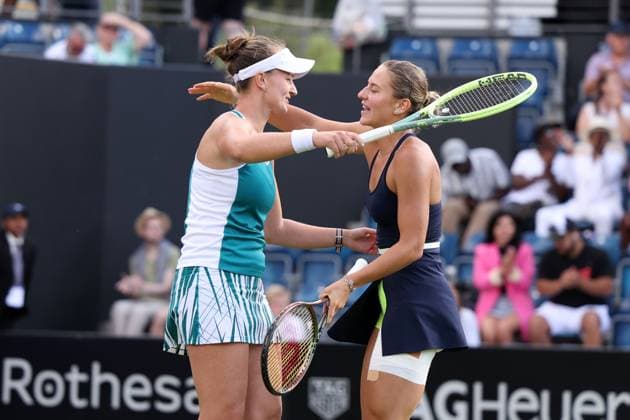 Mandatory Credit: Photo by Ryan Browne Shutterstock (13977110bq) Barbora Krejikova and Marta Kostyuk pose after winning the Women s Doubles Final of the Rothesay Classic. Rothesay Classic, Day Seven, Tennis, Edgbaston Priory Club, Birmingham, UK - 25 Jun 2023 Rothesay Classic, Day Seven, Tennis, Edgbaston Priory Club, Birmingham, UK - 25 Jun 2023 Copyright: xRyanxBrowne Shutterstockx 13977110bq