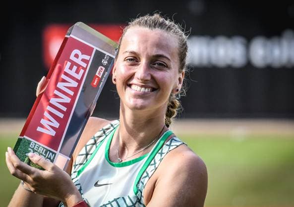 24 06 2023, xlakx, sports tennis, WTA Tour 2023 in Berlin emspor, v l Petra Kvitova Czech Republic ,holding the trophy Berlin