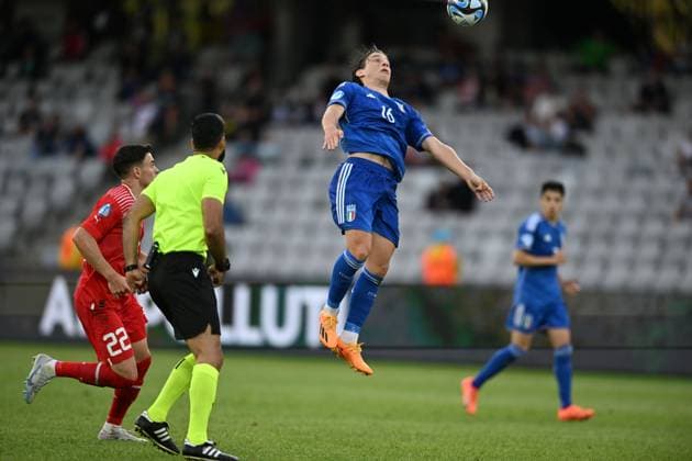 Edoardo Bove (Italy U21, U 21 Fabian Rieder (Switzerland U21) during the UEFA Under 21 Championship Georgia-Romania 2023 match between Switzerland 2-3 Italy at Cluj Arena on June 25, 2023 in Cluj-Napoca, Romania. Noxthirdxpartyxsales  (222671937)