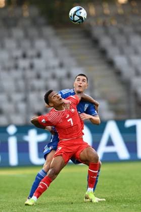 Sport Bilder des Tages Dan Ndoye (Switzerland U21, U 21 Lorenzo Pirola (Italy U21) during the UEFA Under 21 Championship Georgia-Romania 2023 match between Switzerland 2-3 Italy at Cluj Arena on June 25, 2023 in Cluj-Napoca, Romania. Noxthirdxpartyxsales  (222671947)