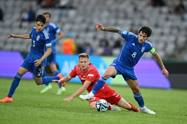 Sandro Tonali (Italy U21, U 21 Becir Omeragic (Switzerland U21)Fabiano Parisi (Italy U21) during the UEFA Under 21 Championship Georgia-Romania 2023 match between Switzerland 2-3 Italy at Cluj Arena on June 25, 2023 in Cluj-Napoca, Romania. Noxthirdxpartyxsales  (222672004)
