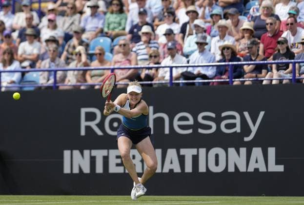 Mandatory Credit: Photo by Dave Shopland Shutterstock (13984422be) Great Britain s Harriet Dart wins her 1st round match in 3 sets Rothesay International Eastbourne, Tennis, Day One, Devonshire Park, Eastbourne, UK - 26 Jun 2023 Rothesay International Eastbourne, Tennis, Day One, Devonshire Park, Eastbourne, UK - 26 Jun 2023 Copyright: xDavexShopland Shutterstockx 13984422be