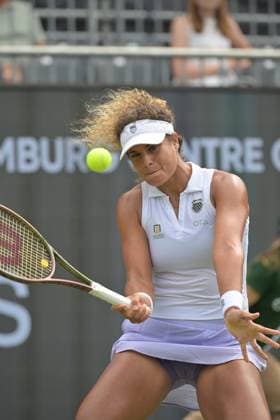 26 06 2023, xbrx, tennis Bad Homburg Open WTA 250, emspor, v l Sherif, Mayar EGY , focused, concentrated, plays the ball Bad Homburg.