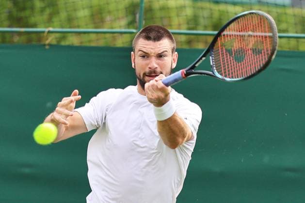 TENNIS - Wimbledon 2023 LONDON,ENGLAND,26.JUN.23 - TENNIS - ATP, Tennis Herren World Tour, Wimbledon, Grand Slam, qualification. Image shows Jurij Rodionov (AUT).  GEPAxpictures xAlanxGrieves