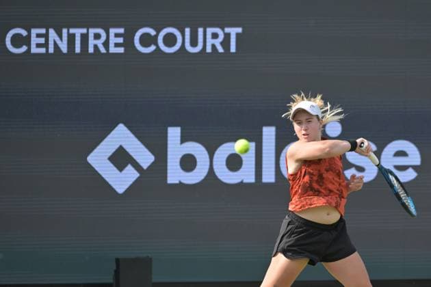 26 06 2023, xbrx, tennis Bad Homburg Open WTA 250, emspor, v l Kartal, Sonay GBR , plays the ball, focused, concentrated Bad Homburg
