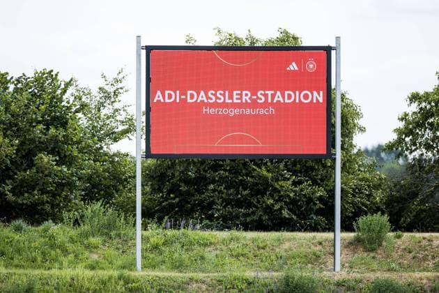 Training session DFB women 27 06 2023 sign Adi Dassler stadium Herzogenaurach training session DFB women with adidas employees and kindergarten, Herzogenaurach, adidas Homeground Copyright: xBEAUTIFULxSPORTS Wunderlx