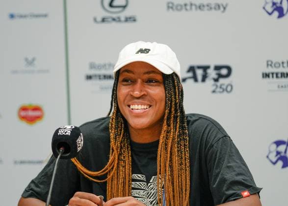 Mandatory Credit: Photo by Dave Shopland Shutterstock (13984798cl) USA s Coco Gauff press conference, PK, Pressekonferenz Rothesay International Eastbourne, Tennis, Day Two, Devonshire Park, Eastbourne, UK - 27 Jun 2023 Rothesay International Eastbourne, Tennis, Day Two, Devonshire Park, Eastbourne, UK - 27 Jun 2023 Copyright: xDavexShopland Shutterstockx 13984798cl