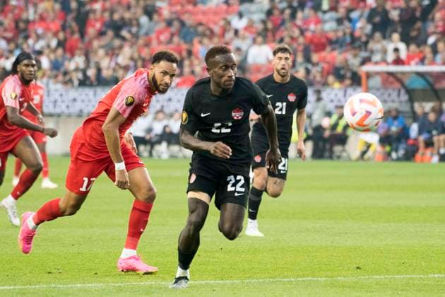 June 27, 2023, Toronto, Ontario, Canada: Richie Laryea 22 (R) and Anthony Baron 17 (L) in action during the CONCACAF Gold Cup, Group Stage game between Canada and Guadeloupe at BMO field in Toronto. The game ended 2-2. Toronto Canada - ZUMAm154 20230627_zap_m154_005 Copyright: xAngelxMarchinix
