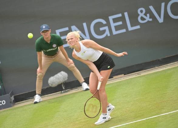 28 06 2023, xbrx, tennis Bad Homburg Open WTA 250, emspor, v l Siniakova, Katerina CZE , plays the ball, focused, concentrated Bad Homburg
