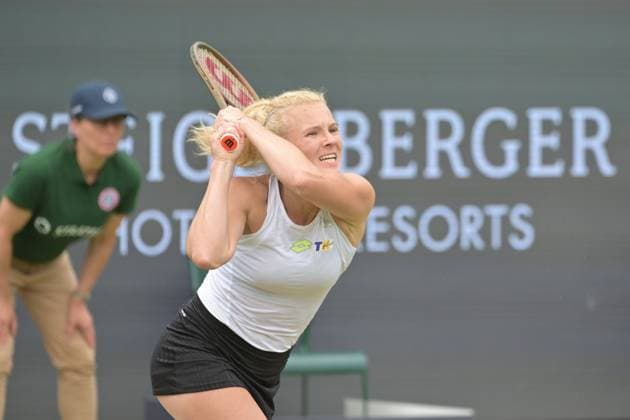 28 06 2023, xbrx, tennis Bad Homburg Open WTA 250, emspor, v l Siniakova, Katerina CZE , plays the ball Bad Homburg