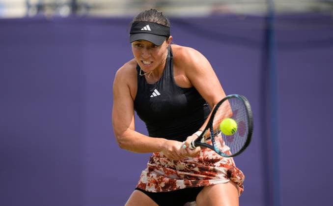 Mandatory Credit: Photo by Dave Shopland Shutterstock (13984799az) USA s Jessica Pegula in 2nd round action Rothesay International Eastbourne, Tennis, Day Three, Devonshire Park, Eastbourne, UK - 28 Jun 2023 Rothesay International Eastbourne, Tennis, Day Three, Devonshire Park, Eastbourne, UK - 28 Jun 2023 Copyright: xDavexShopland Shutterstockx 13984799az