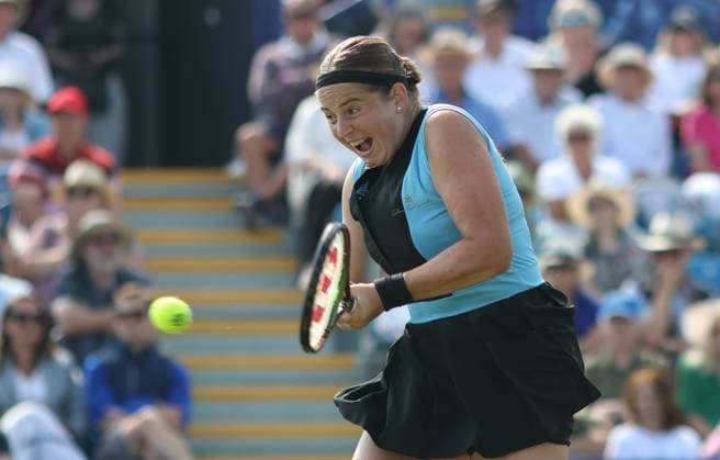 28th June 2023; Devonshire Park, Eastbourne, East Sussex, England: Rothesay International Eastbourne, Day 3; Jelena Ostapenko (LAT) plays a backhand against Harriet Dart (GBR)  ActionPlus12524813 HongboxChen