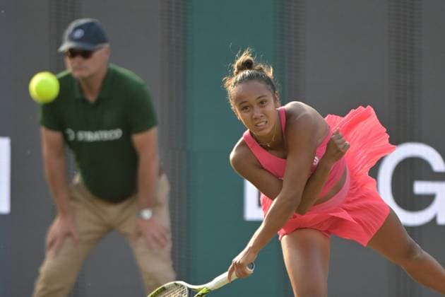 28 06 2023, xbrx, tennis Bad Homburg Open WTA 250, emspor, v l Fernandez, Leylah CAN , plays the ball, focused, concentrated Bad Homburg