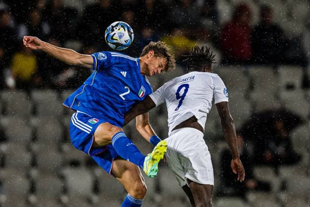 230628 Giorgio Scalvini of Italy and Seedyahmed Tijan Jatta of Norway during the UEFA European Under 21 Championship group stage football match between Italy and Norway on June 28, 2023 in Cluj Napoca Photo Marius Simensen BILDBYRAN COP 238 MM0023 bbeng euro under 21 football fotball fotboll italia norge norway soccer taly u21 u21 em uefa european under 21 championship  Copyright: MARIUSxSIMENSEN BB230628BB198