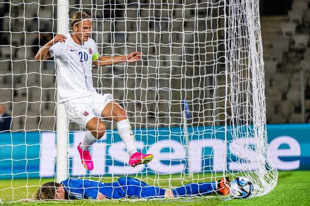 Bilder des Jahres 2023, Sport 06 Juni Sport Bilder des Tages 230628 Erik Botheim of Norway celebrates after scoring the 0-1 goal during the UEFA European Under-21 Championship group stage football match between Italy and Norway on June 28, 2023 in Cluj-Napoca. Photo: Marius Simensen BILDBYRAN COP 238 MM0023 bbeng euro under-21 football fotball fotboll italia jubel norge norway soccer taly U21, U 21 u21-em uefa european under-21 championship *** 230628 Erik Botheim of Norway celebrates after scoring the 0 1 goal during the UEFA European Under 21 Championship group stage football match between Italy and Norway on June 28, 2023 in Cluj Napoca Photo Marius Simensen BILDBYRAN COP 238 MM0023 bbeng euro under 21 football fotball fotboll italia jubel norge norway soccer taly u21 u21 em uefa european under 21 championship  Copyright: MARIUSxSIMENSEN BB230628BB312