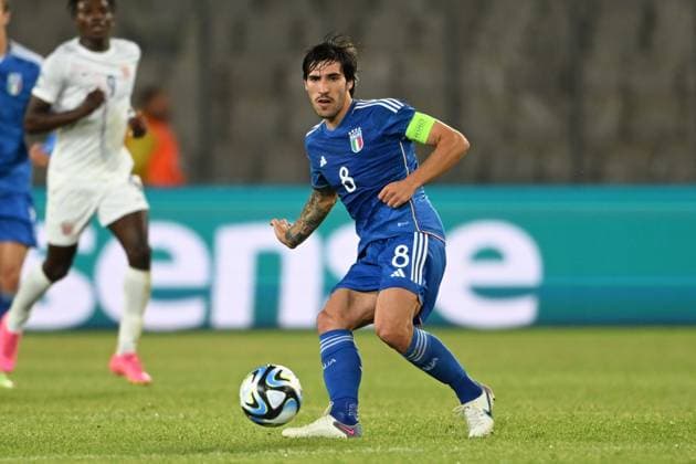 Sandro Tonali (Italy U21, U 21 during the UEFA Under 21 Championship Georgia-Romania 2023 match between Italy 0-1 Nowey at Cluj Arena on June 28, 2023 in Cluj-Napoca, Romania. Noxthirdxpartyxsales  (222930946)