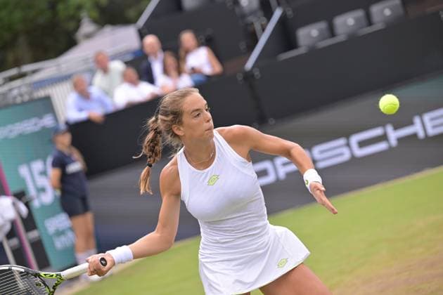 28 06 2023, xbrx, tennis Bad Homburg Open WTA 250, emspor, v l Bronzetti, Lucia ITA , plays the ball, focused, concentrated Bad Homburg
