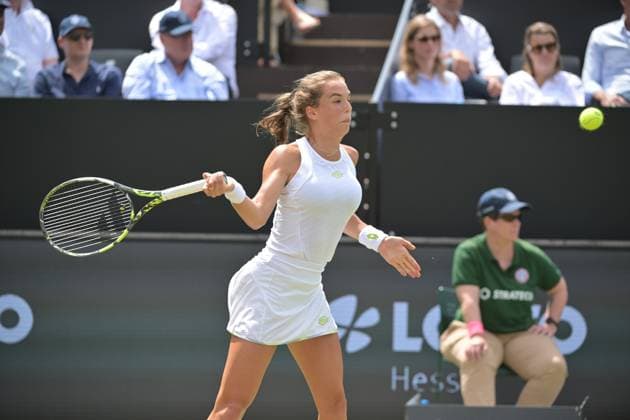 28 06 2023, xbrx, tennis Bad Homburg Open WTA 250, emspor, v l Bronzetti, Lucia ITA , plays the ball, focused, concentrated Bad Homburg