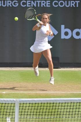 28 06 2023, xbrx, tennis Bad Homburg Open WTA 250, emspor, v l Bronzetti, Lucia ITA , plays the ball, focused, concentrated Bad Homburg