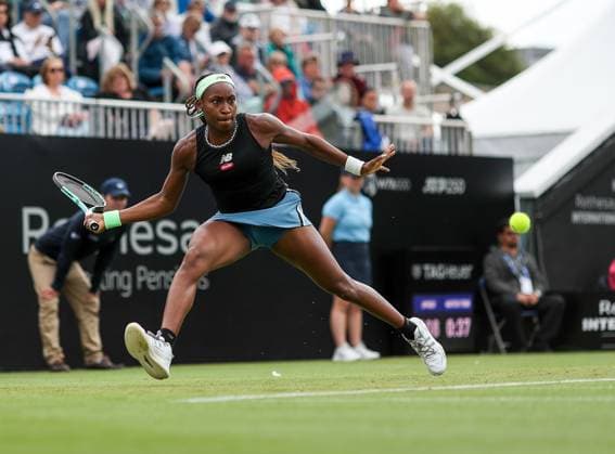 Sport Bilder des Tages Rothesay International Eastbourne Day Six Coco Gauff during the Womens Quarter Final of the Rothesay International Eastbourne Day Six at Devonshire Park Tennis, Eastbourne Copyright: xDarrenxWoolleyx FIL-18660-0050 UK Newspapers OUT