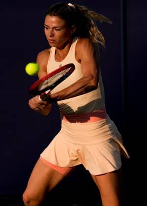 Mandatory Credit: Photo by Dave Shopland Shutterstock (13984800dd) Italy s Camila Giorgi plays her quarter final in the late evening sunshine Rothesay International Eastbourne, Tennis, Day Four, Devonshire Park, Eastbourne, UK - 29 Jun 2023 Rothesay International Eastbourne, Tennis, Day Four, Devonshire Park, Eastbourne, UK - 29 Jun 2023 Copyright: xDavexShopland Shutterstockx 13984800dd