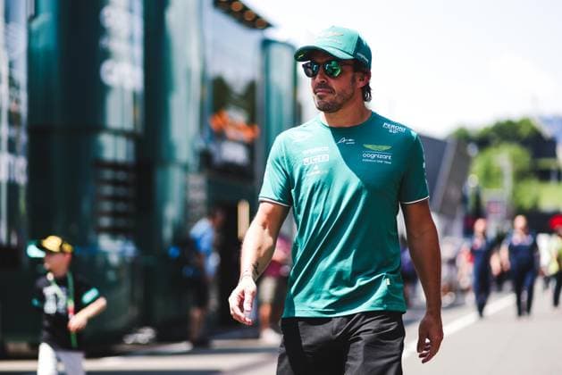 FORMULA 1 - GP of Austria 2023 SPIELBERG,AUSTRIA,30.JUN.23 - MOTORSPORTS, FORMULA 1 - Grand Prix of Austria, Red Bull Ring, practice and qualifying. Image shows Fernando Alonso (ESP Aston Martin).  GEPAxpictures xDanielxGoetzhaber