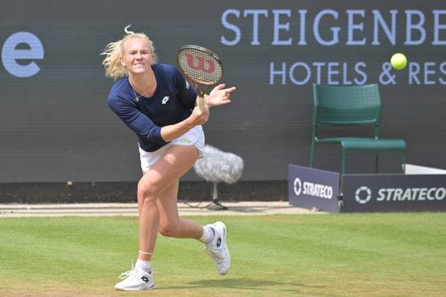 30 06 2023, xbrx, tennis Bad Homburg Open WTA 250, emspor, v l Siniakova, Katerina CZE , plays the ball, focused, concentrated Bad Homburg