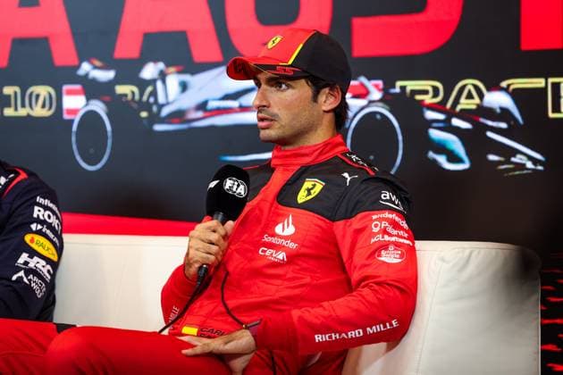 SAINZ Carlos (spa), Scuderia Ferrari SF-23, portrait during the 2023 Formula 1 Rolex Grosser Preis von Osterreich, 2023 Austrian Grand Prix, 9th round of the 2023 Formula One World Championship, WM, Weltmeisterschaft from June 30 to July 2, 2023 on the Red Bull Ring, in Spielberg, Austria - F1 - AUSTRIAN GRAND PRIX 2023 DPPI Panoramic  00123022_GOOD2418 