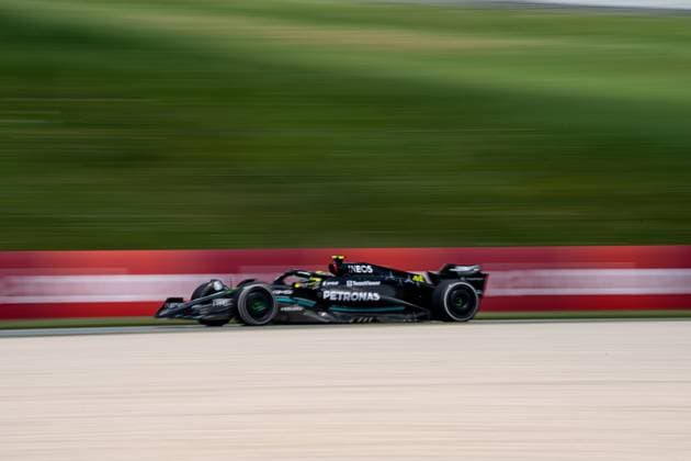 F1 Grand Prix Of Austria - Practice & Qualifying SPIELBERG, AUSTRIA - JUNE 30: Lewis Hamilton of Great Britain and Mercedes during practice qualifying ahead of the F1 Grand Prix of Austria at Red Bull Ring on June 30, 2023 in Spielberg, Austria. Spielberg Austria  Copyright: xDaniloxDixGiovannix originalFilename:digiovanni-f1grandp230630_nprwS.jpg