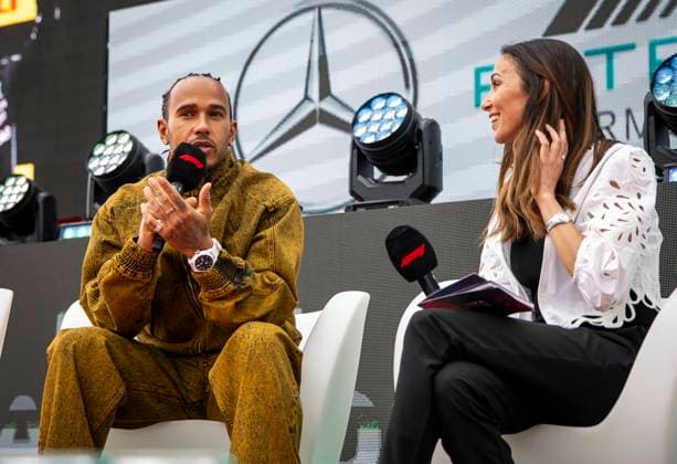 FORMULA 1 - GP of Austria 2023 SPIELBERG,AUSTRIA,01.JUL.23 - MOTORSPORTS, FORMULA 1 - Grand Prix of Austria, Red Bull Ring, sprint shootout. Image shows Lewis Hamilton (GBR Mercedes) and the announcer.  GEPAxpictures xWolfgangxJannach