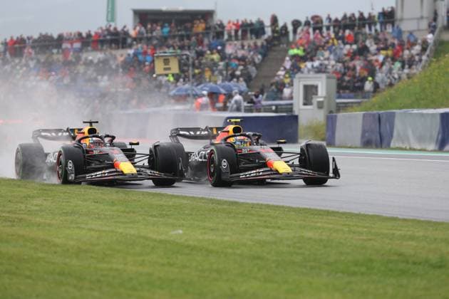 FORMULA 1 - GP of Austria 2023 SPIELBERG,AUSTRIA,01.JUL.23 - MOTORSPORTS, FORMULA 1 - Grand Prix of Austria, Red Bull Ring, sprint shootout. Image shows Max Verstappen and Sergio Perez (MEX Red Bull Racing).  GEPAxpictures xManfredxBinder