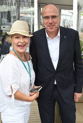 01 07 2023 Tennis, WTA, Bad Homburg Open 2023 Final Lucia Bronzetti ITA vs. Katerina Siniakova Czech Republic Picture shows Eleonore Schmidt TOP Magazine with Peter Beuth Hessian Minister of the Interior and for Sport emspor, DFL regulations prohibit any use of photographs as image sequences and or quasi video
