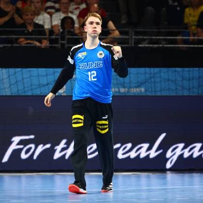 Lasse Ludwig Germany looks forward to a parade Germany vs Serbia, handball, U21 World Cup, 01 07 2023 Germany vs Serbia, handball, U21 World Cup, 01 07 2023 Berlin Copyright: xEibner-Pressefotox EP_RWS