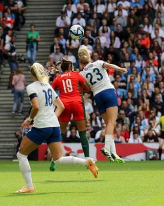 England Women and Portugal Women Milton Keynes, England - July 1: Alessia Russo of England Women, Diana Gomes of Portugal Women during the International Friendly, Länderspiel, Nationalmannschaft match between England Women and Portugal Women at Stadium MK Copyright: xNinaxFarooqix