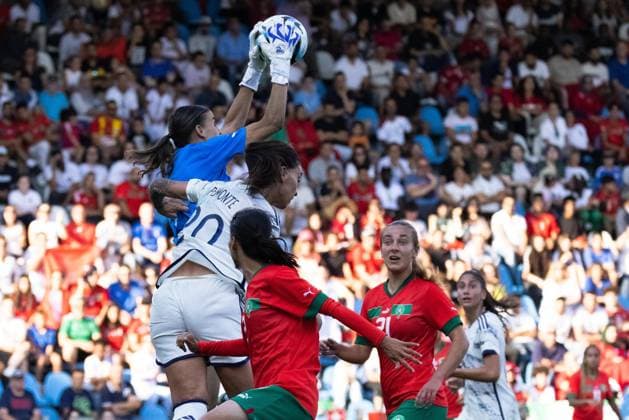 Khadija Errmichi of Morocco and Martina Piemonte of Italy in action during the WomenÃ‚Â s International Friendly, Länderspiel, Nationalmannschaft match between Italy and Morocco at Stadio Paolo Mazza on July 01, 2023 in Ferrara, Italy. Ã‚ Photo: Cinzia Camela.  Copyright: xCinziaxCamela IPAxSportx xipa-agx xIPAxSportx 0 IPA_IPA38995202