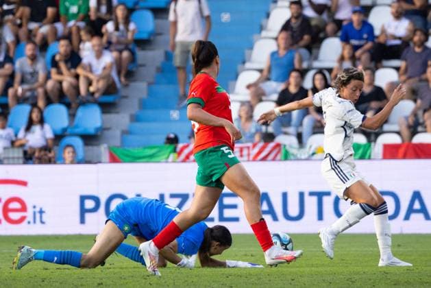 Valentina Giacinti of Italy and goalkeeper Khadija Errmichi of Morocco in action during the WomenÃ‚Â s International Friendly, Länderspiel, Nationalmannschaft match between Italy and Morocco at Stadio Paolo Mazza on July 01, 2023 in Ferrara, Italy. Ã‚ Photo: Cinzia Camela.  Copyright: xCinziaxCamela IPAxSportx xipa-agx xIPAxSportx 0 IPA_IPA38995234
