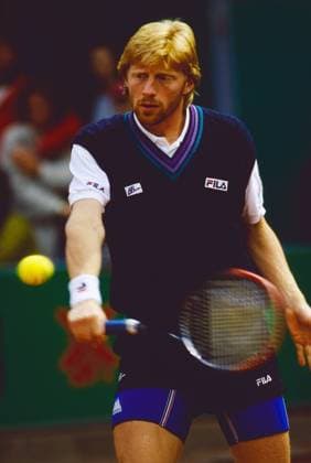 Tennisprofi Boris Becker am Hamburger Rothenbaum beim Match gegen Michael Stich, 10. Mai 1992. Copyright: HartwigxValdmanis Nur redaktionelle Nutzung. Editorial usage only. VAL_720100448 0262147986