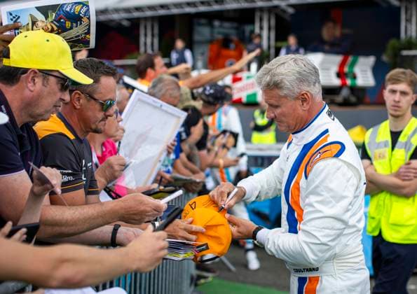 FORMULA 1 - GP of Austria 2023 SPIELBERG,AUSTRIA,02.JUL.23 - MOTORSPORTS, FORMULA 1 - Grand Prix of Austria, Red Bull Ring, legends parade. Image shows David Coulthard (GBR).  GEPAxpictures xWolfgangxJannach