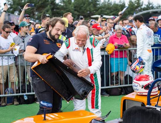 FORMULA 1 - GP of Austria 2023 SPIELBERG,AUSTRIA,02.JUL.23 - MOTORSPORTS, FORMULA 1 - Grand Prix of Austria, Red Bull Ring, legends parade. Image shows Helmut Marko (AUT).  GEPAxpictures xWolfgangxJannach