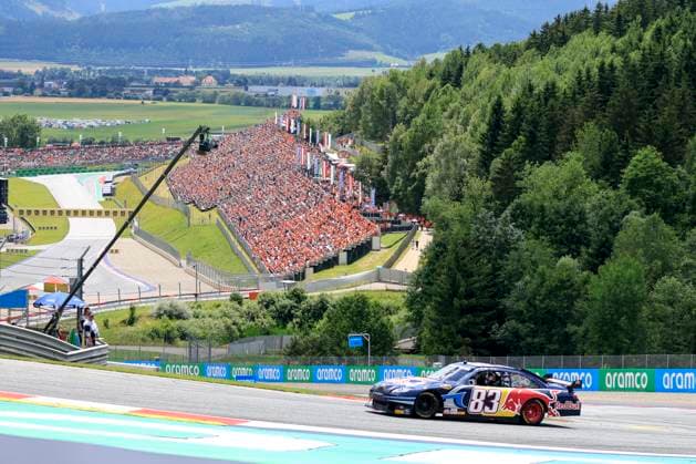 FORMULA 1 - GP of Austria 2023 SPIELBERG,AUSTRIA,02.JUL.23 - MOTORSPORTS, FORMULA 1 - Grand Prix of Austria, Red Bull Ring, legends parade. Image shows David Coulthard in a NASCAR, Motorsport, USA  GEPAxpictures xMarioxBuehner