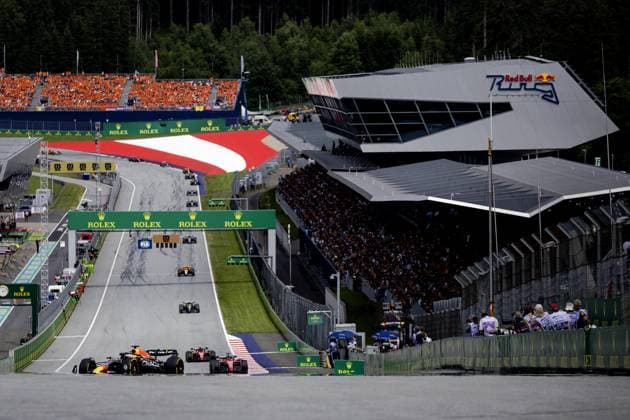 SPIELBERG - Max Verstappen (Red Bull Racing) with behind him Charles Leclerc (Ferrari) and Carlos Sainz (Ferrari) during the Austrian Grand Prix at the Red Bull Ring on July 02, 2023 in Spielberg, Austria. ANP SEM VAN DER WAL F1 Grand Prix of Austria 2023 xVIxANPxSportx xxANPxIVx 472907762 originalFilename: 472907762.jpg