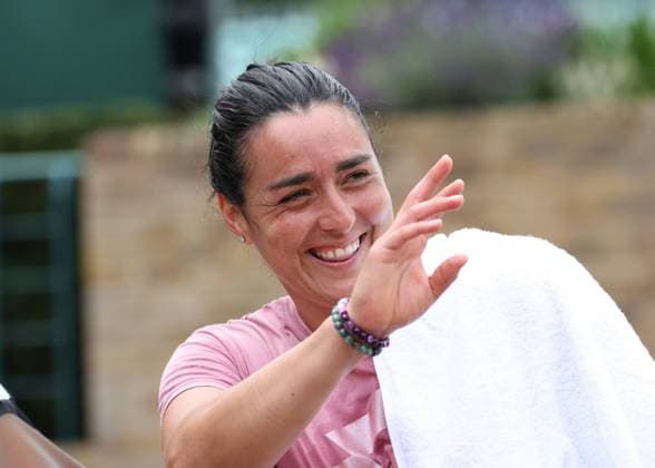 2nd July 2023; All England Lawn Tennis and Croquet Club, London, England: Wimbledon Tennis Tournament Practice Day; Ons Jabeur (TUN) waving to spectators  ActionPlus12526504 JohnxPatrickxFletcher
