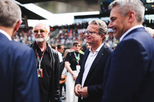 FORMULA 1 - GP of Austria 2023 SPIELBERG,AUSTRIA,02.JUL.23 - MOTORSPORTS, FORMULA 1 - Grand Prix of Austria, Red Bull Ring. Image shows Flavio Briatore, governor Christopher Drexler (Styria) and chancellor Karl Nehammer (Austria).  GEPAxpictures xDanielxGoetzhaber