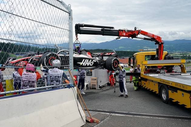 02 07 2023, Red Bull Ring , Spielberg, Formula 1 Rolex Austrian Grand Prix 2023 , in the picture failure of Nico Hülkenberg DEU , Moneygram Haas F1 Team Spielberg Red Bull Ring Styria Austria  eu-images-506