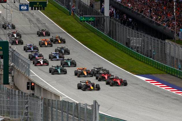 Start, 1 Max Verstappen NLD, Oracle Red Bull Racing , 16 Charles Leclerc MCO, Scuderia Ferrari , 55 Carlos Sainz ESP, Scuderia Ferrari , F1 Grand Prix of Austria at Red Bull Ring on July 2, 2023 in Spielberg, Austria Photo by HOCH ZWEI Spielberg Austria